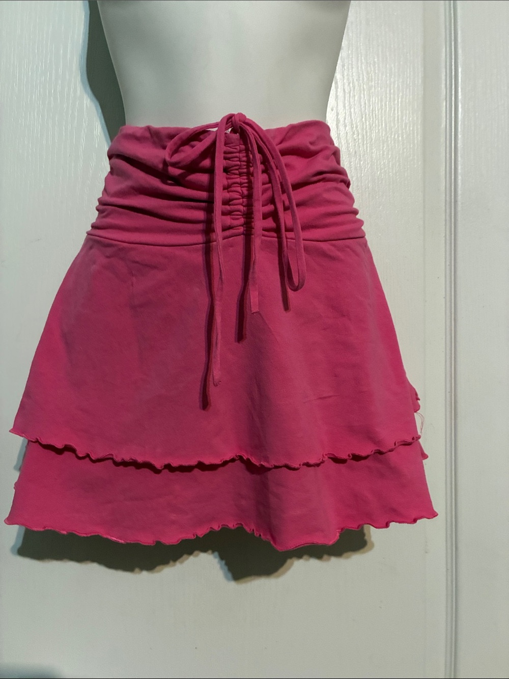 wild fable Hot Pink Tiered Ruched Waist Skirt Size M